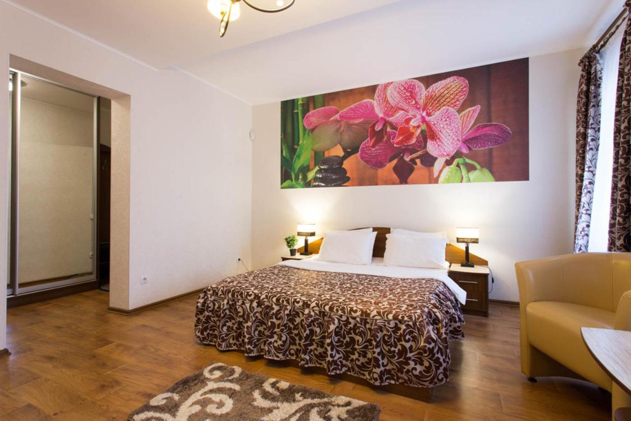 Excellent studio apartment in the Center - Kravtsova lane 13B Charkiv Esterno foto