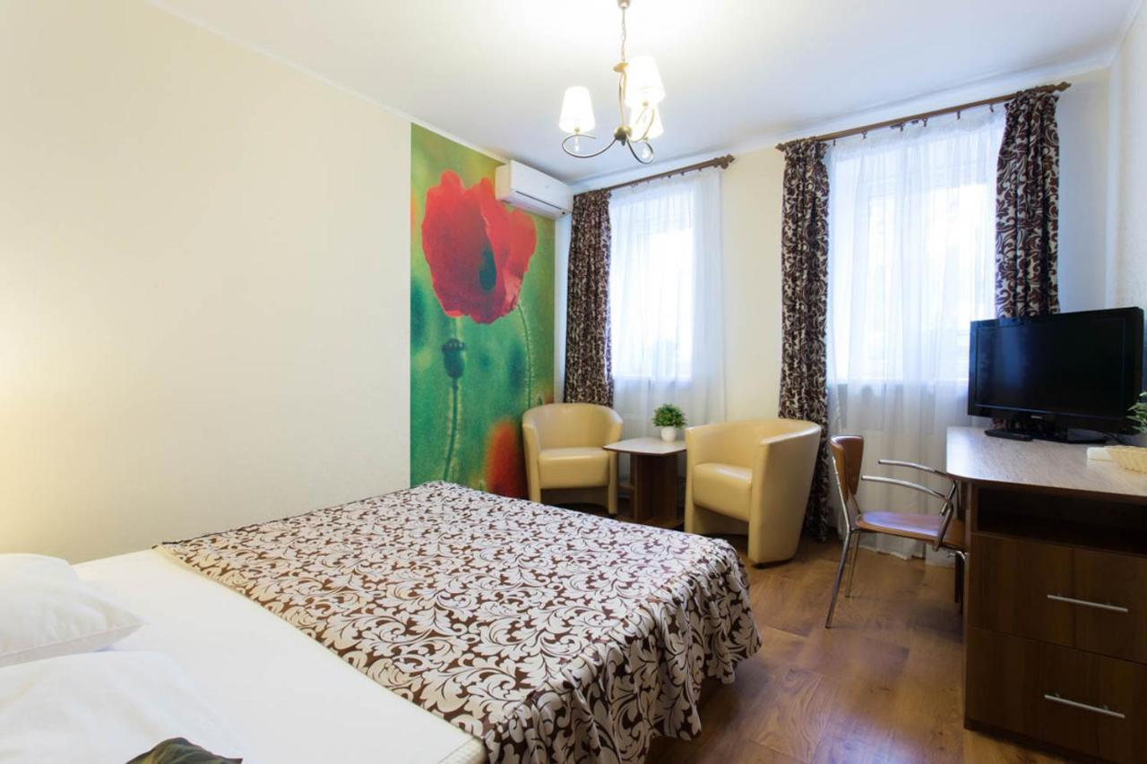 Excellent studio apartment in the Center - Kravtsova lane 13B Charkiv Esterno foto