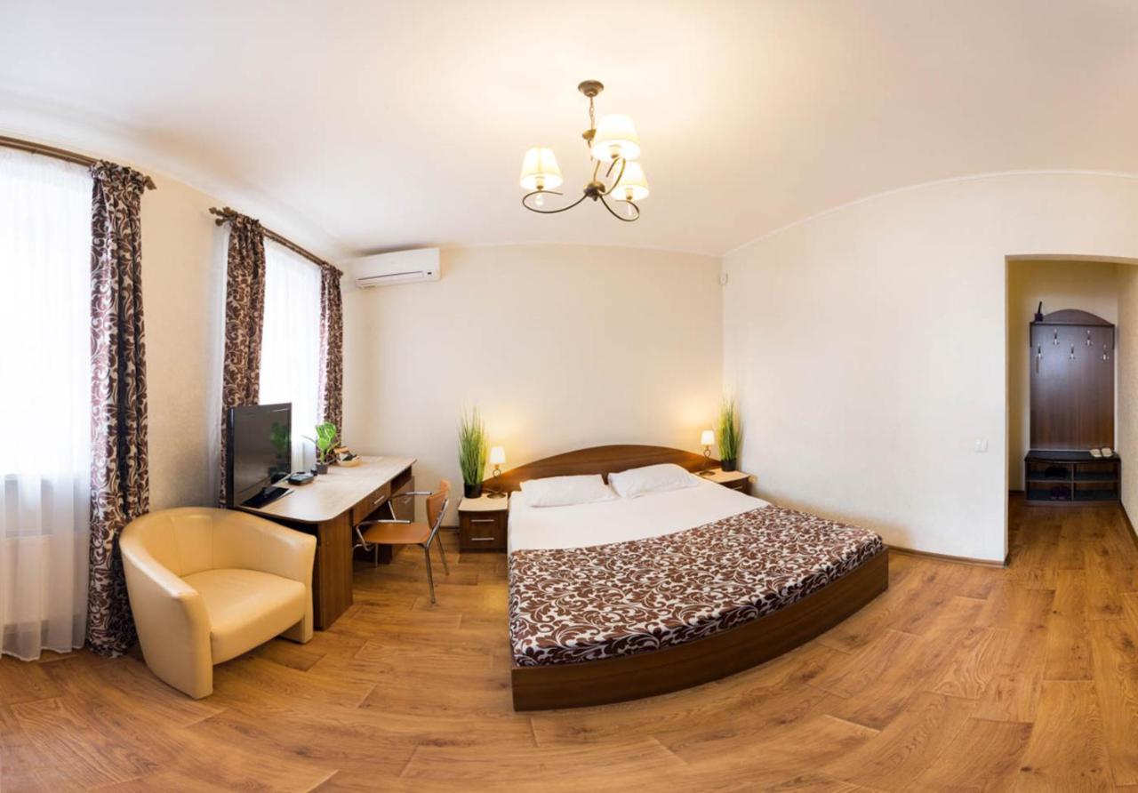 Excellent studio apartment in the Center - Kravtsova lane 13B Charkiv Esterno foto