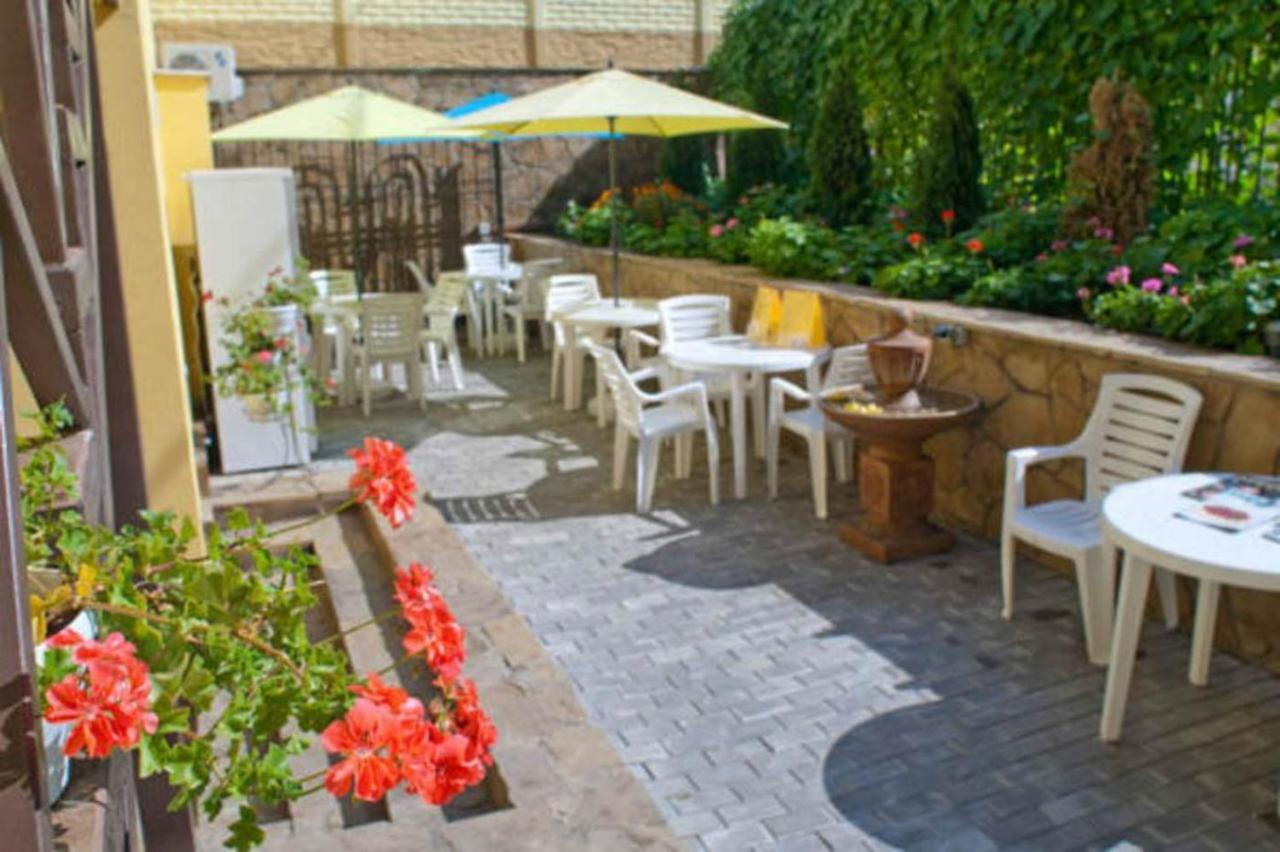 Excellent studio apartment in the Center - Kravtsova lane 13B Charkiv Esterno foto