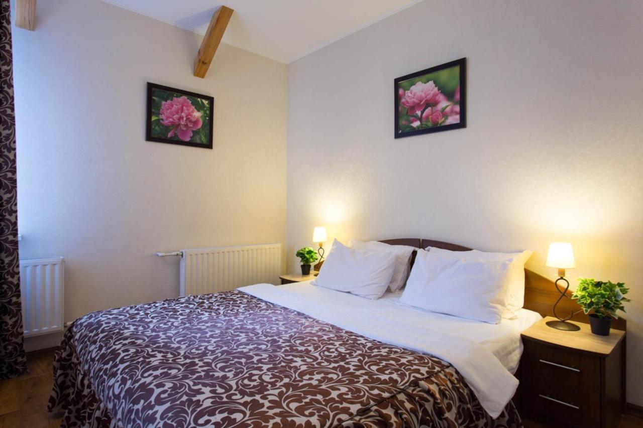 Excellent studio apartment in the Center - Kravtsova lane 13B Charkiv Esterno foto