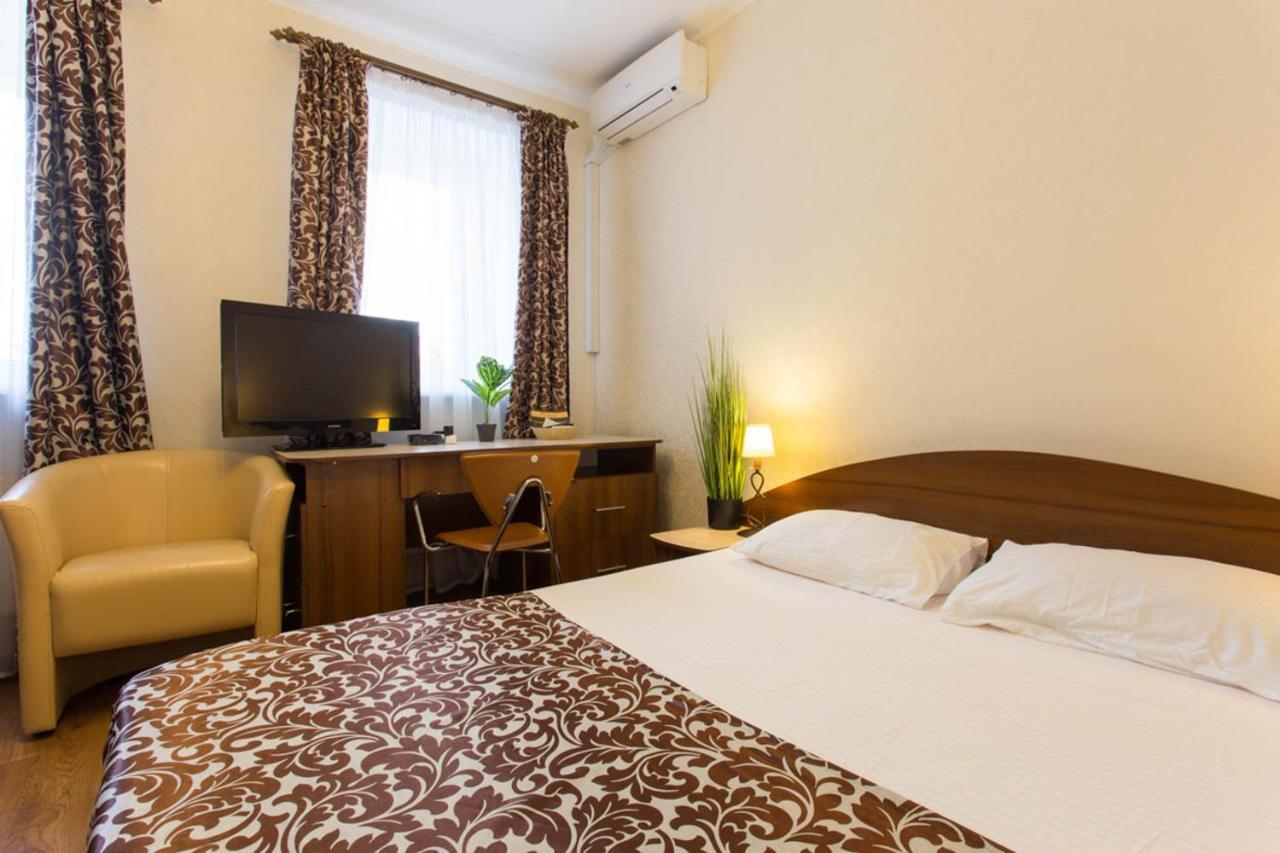 Excellent studio apartment in the Center - Kravtsova lane 13B Charkiv Esterno foto